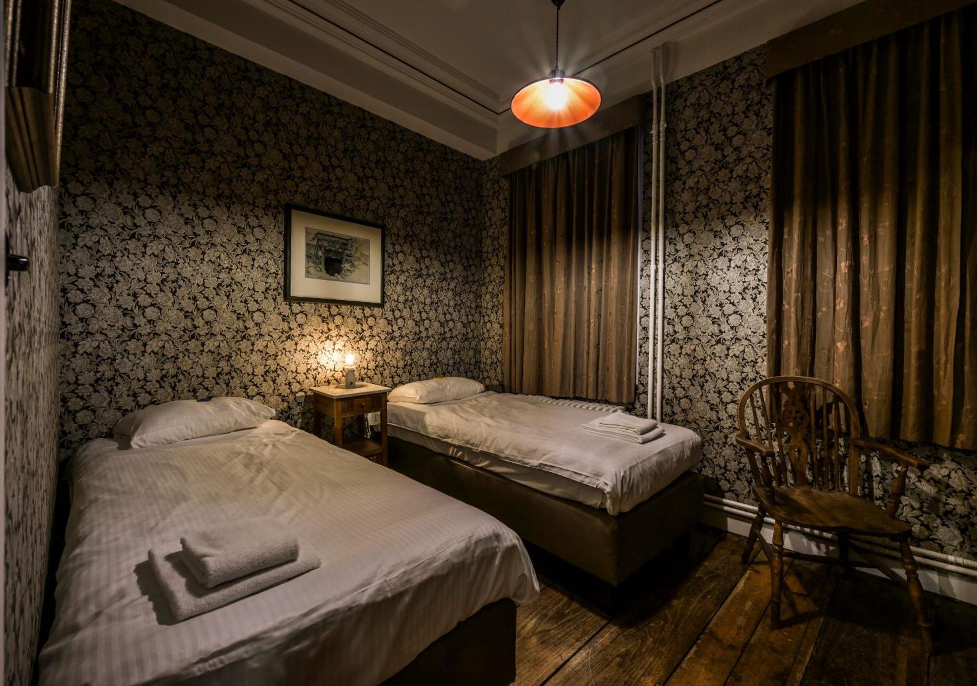 Talbot House Hotel Poperinge Exterior foto